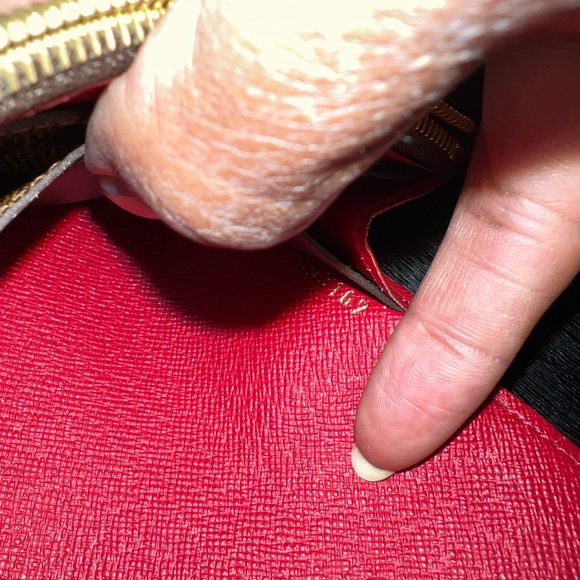 Authentic Louis Vuitton Emelie Wallet ❌SOLD❌ - Picture 9 of 9